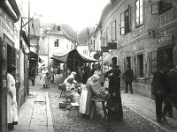 Dolac, tržnica na ulici starog Dolca